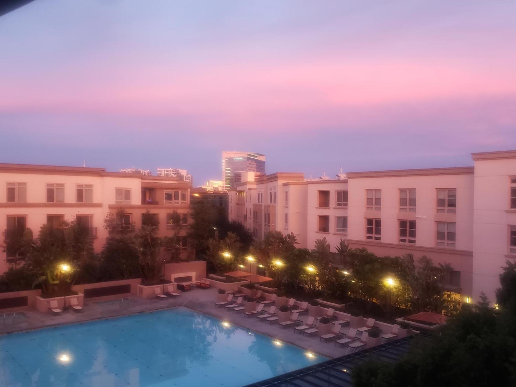 Appartamento Penthouse Dreams Irvine Esterno foto